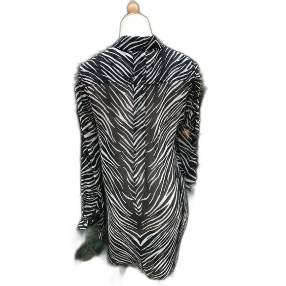 Haute Hippie Black White Button Zebra Animal Print Front Silk Blouse XS - Picture 3 of 6